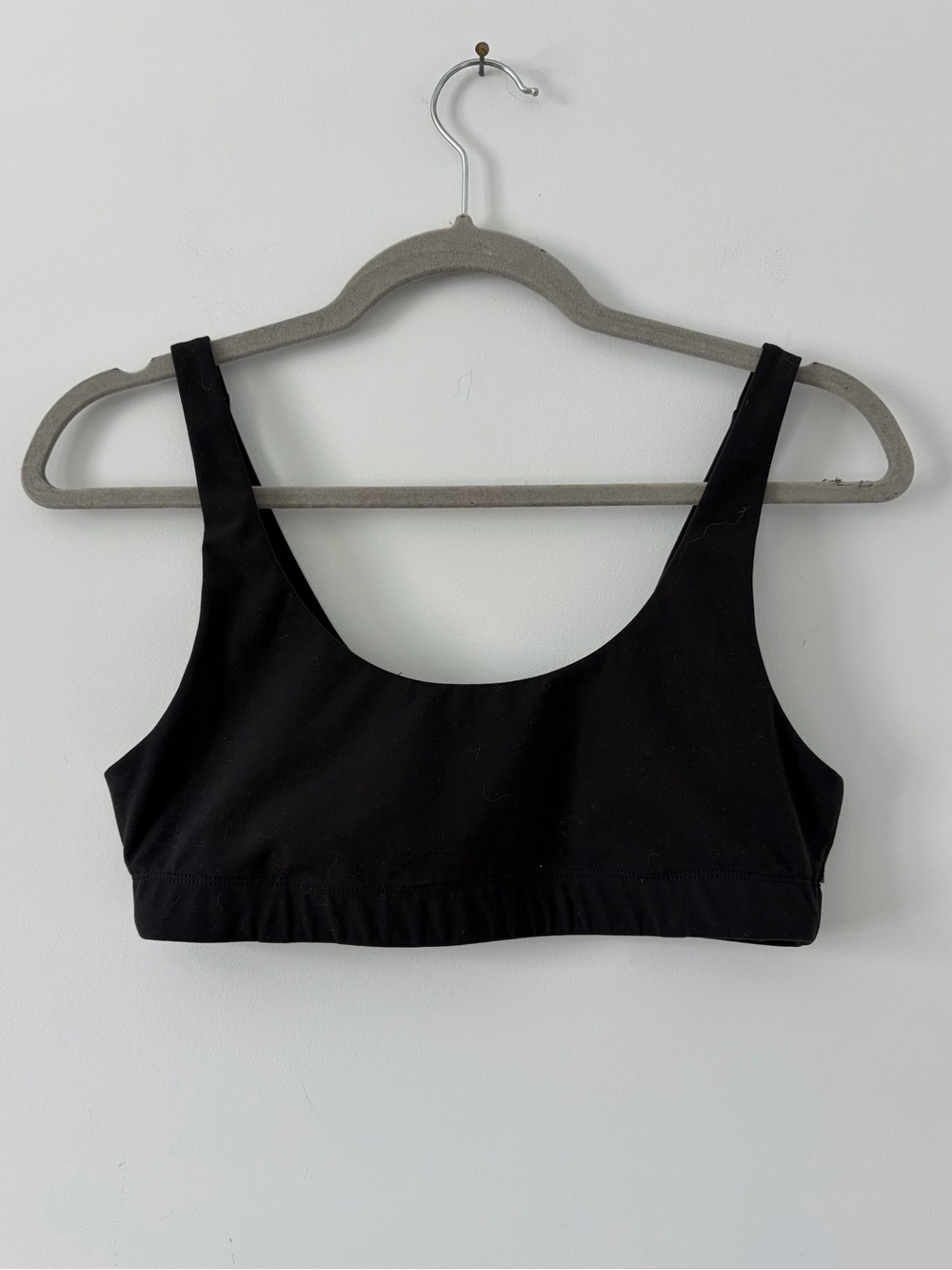 Vuori Daily Form Scoopneck Sports Bra Black Medium